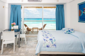 Studio Beachfront at Salvia